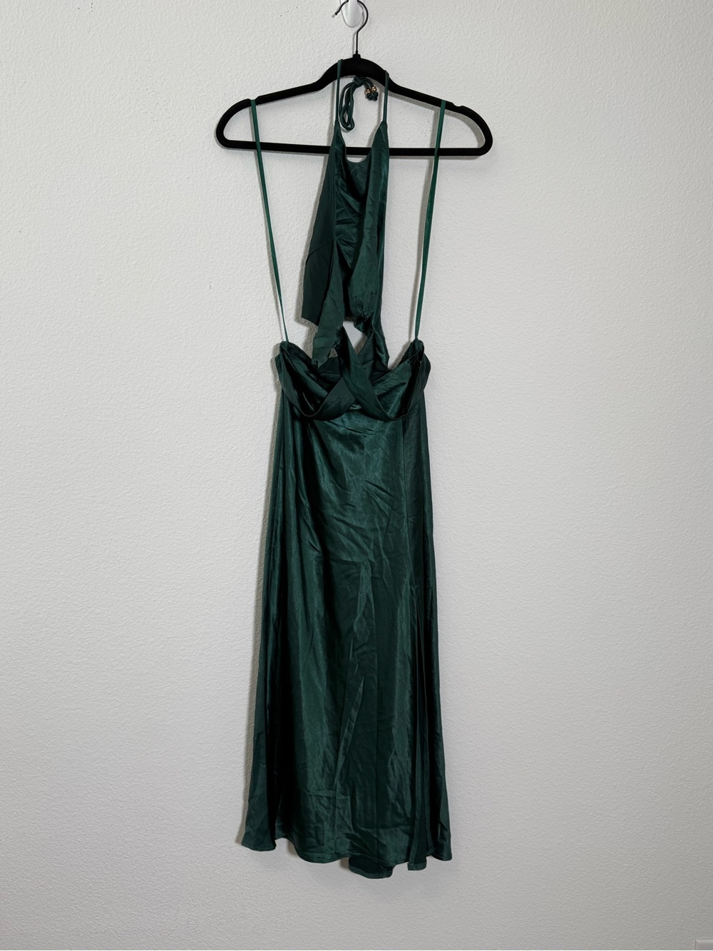 Selfie Leslie Emerald Satin Halter Cut Out Midi Dress Open Back Slip Dress NWT